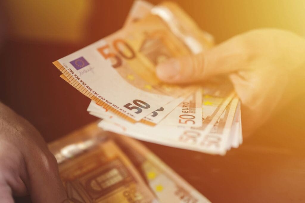 Unfallwagen-Ankauf inklusive Abmeldung, Barzahlung oder SofortÃ¼berweisung